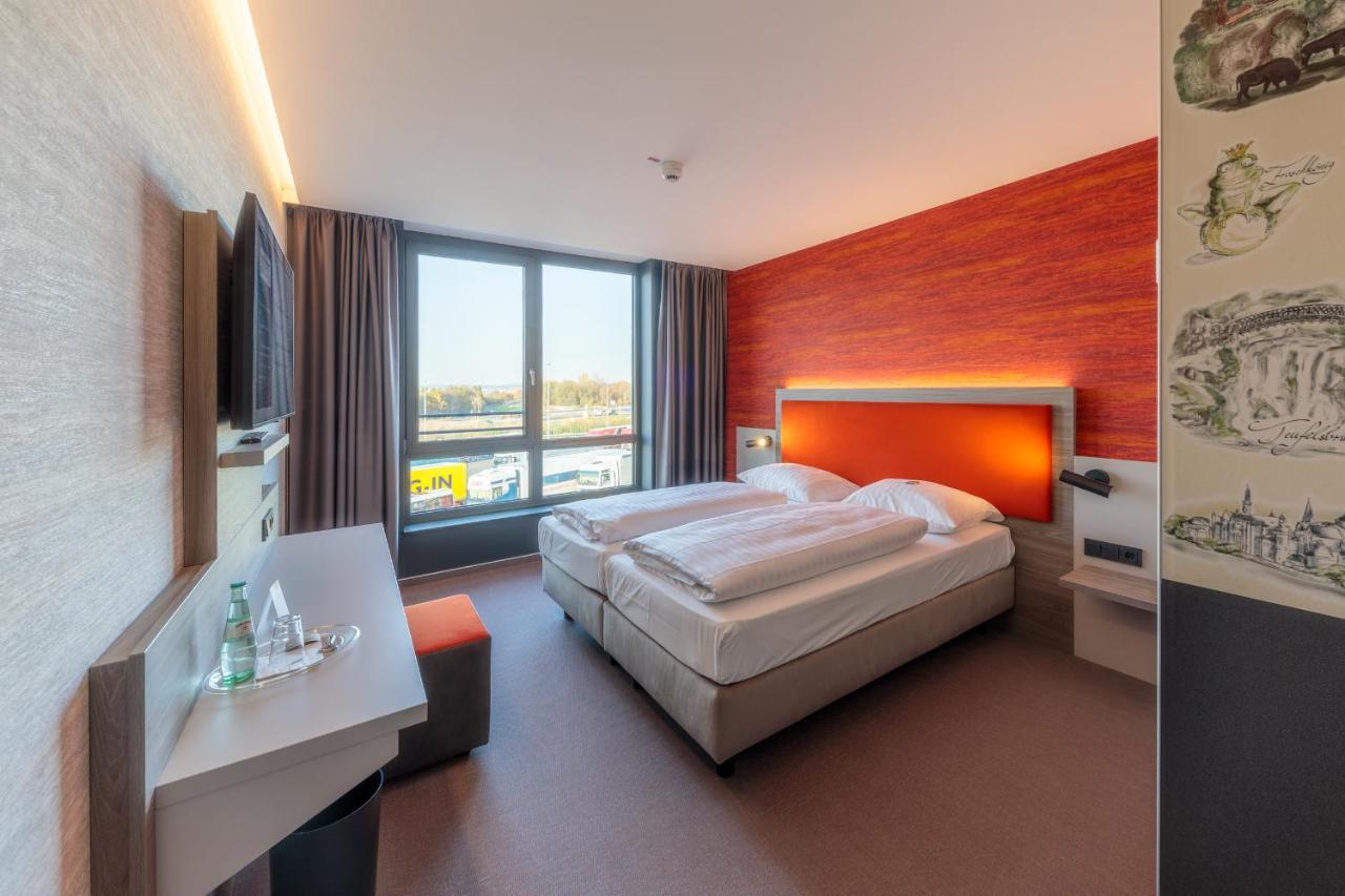 Hotel Am Ruessel Lohfelden Luaran gambar